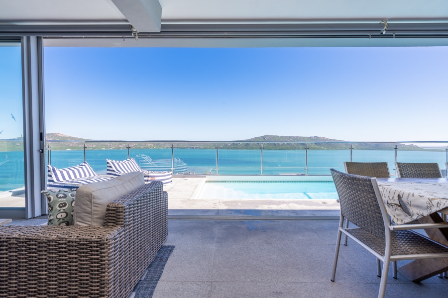 6 Bedroom Property for Sale in Myburgh Park Western Cape